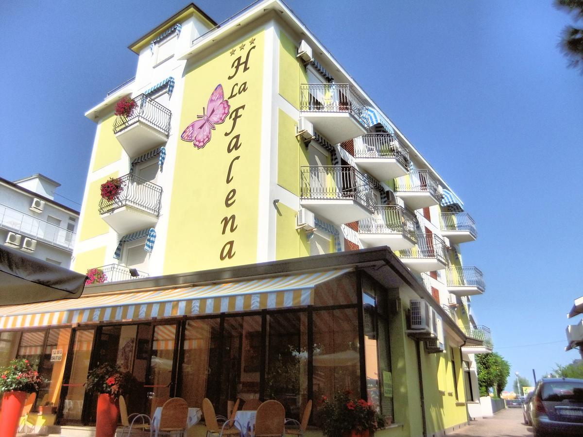 Hotel La Falena แชร์เวีย ภายนอก รูปภาพ